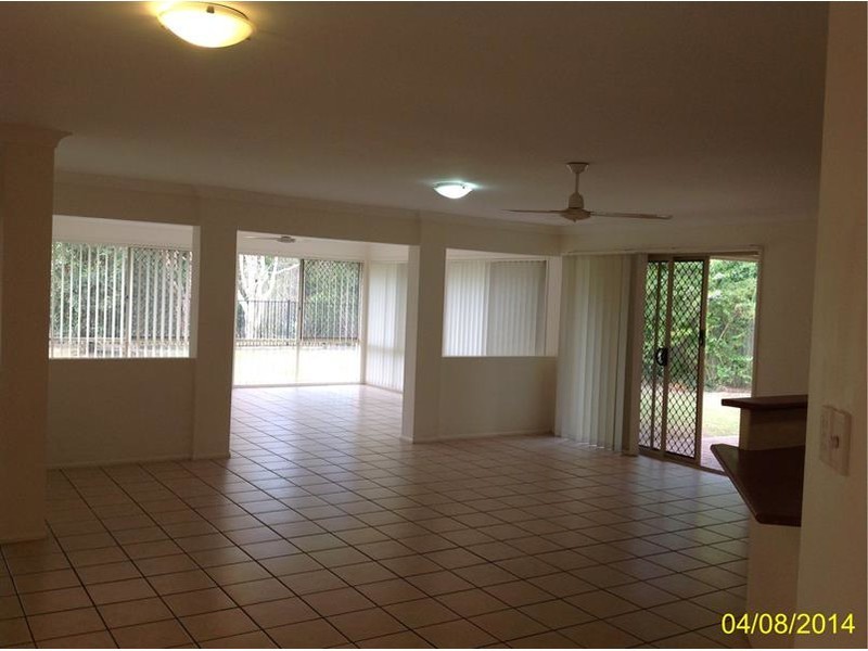 27 Oakgrove Way, Sippy Downs QLD 4556