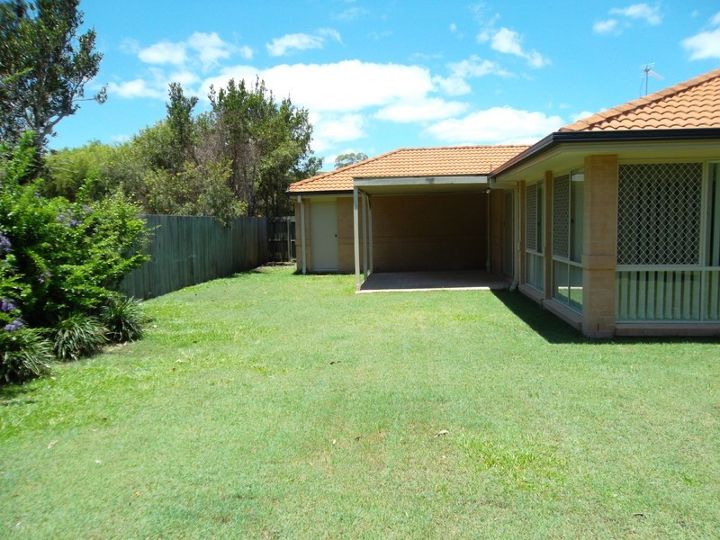 27 Oakgrove Way, Sippy Downs QLD 4556