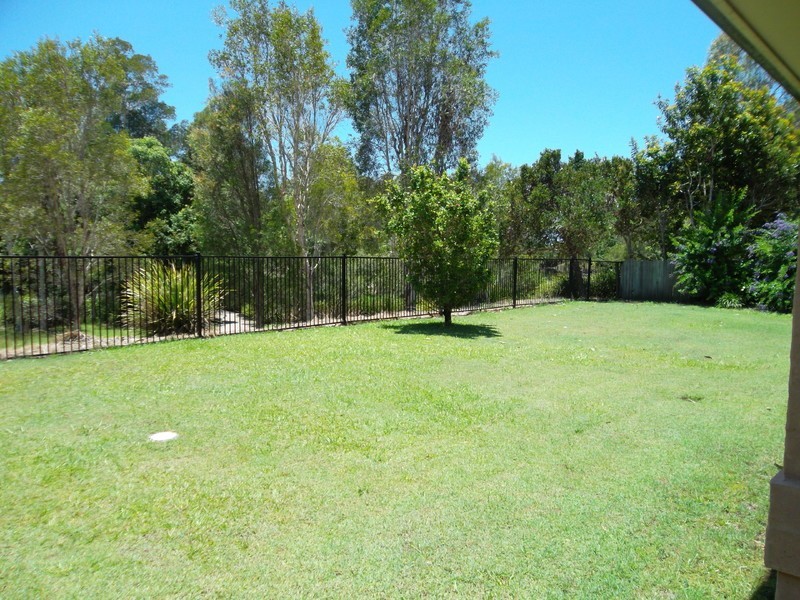 27 Oakgrove Way, Sippy Downs QLD 4556