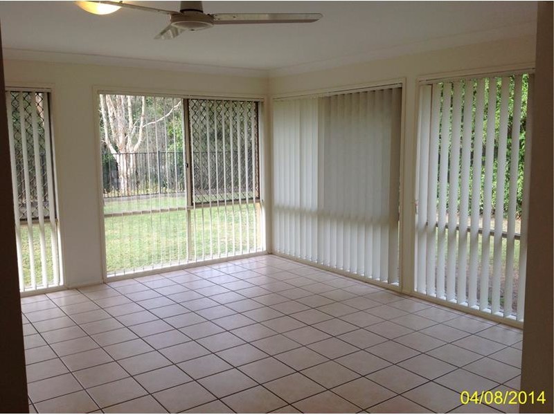 27 Oakgrove Way, Sippy Downs QLD 4556