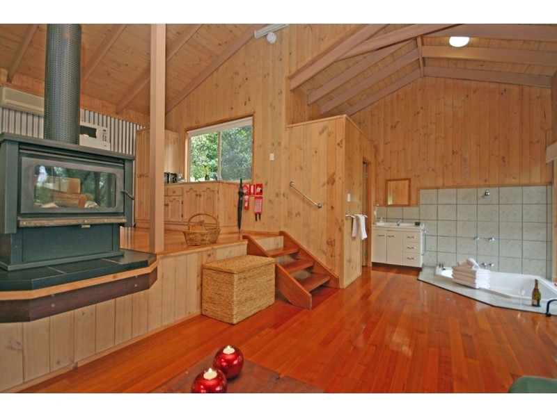 12 Cynthia Hunt Drive, Flaxton QLD 4560