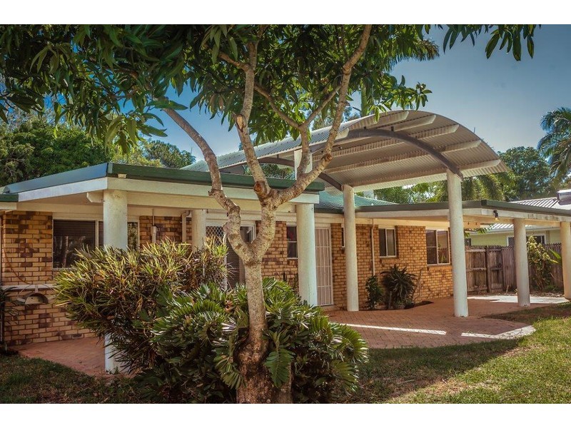 6 Nilsson Court, Bucasia QLD 4750