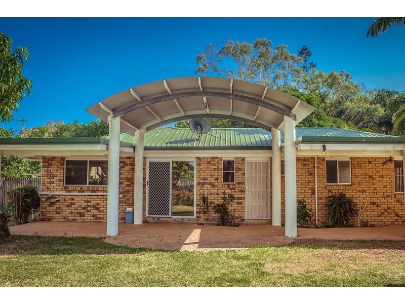 6 Nilsson Court, Bucasia QLD 4750