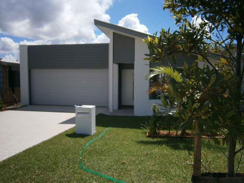 21 Brushbox Way, Peregian Springs QLD 4573