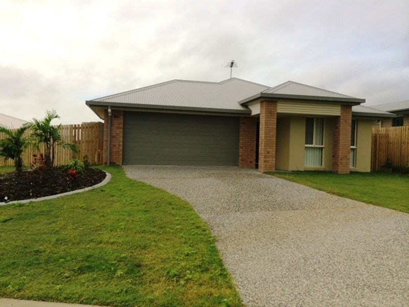 66 Dawson Boulevard, Rural View QLD 4740