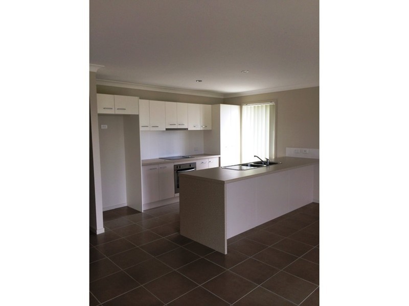 66 Dawson Boulevard, Rural View QLD 4740