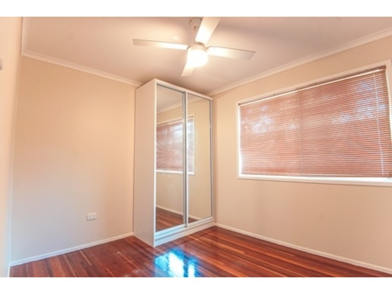 6 Christensen Street, Bucasia QLD 4750