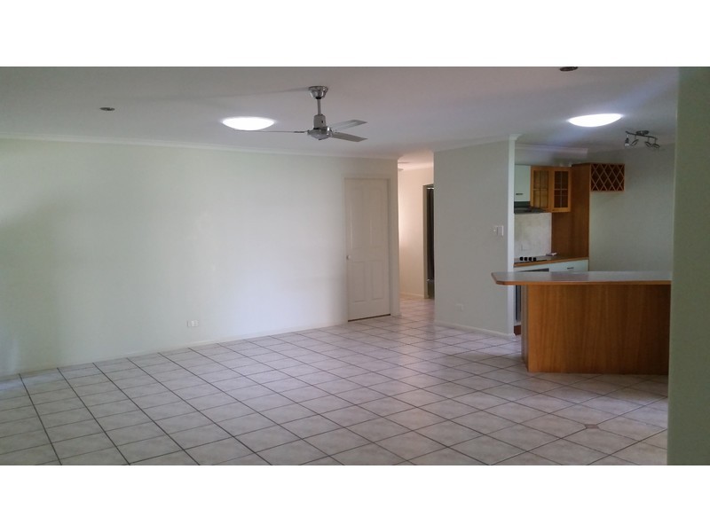 5 Middlespring Court, Sippy Downs QLD 4556