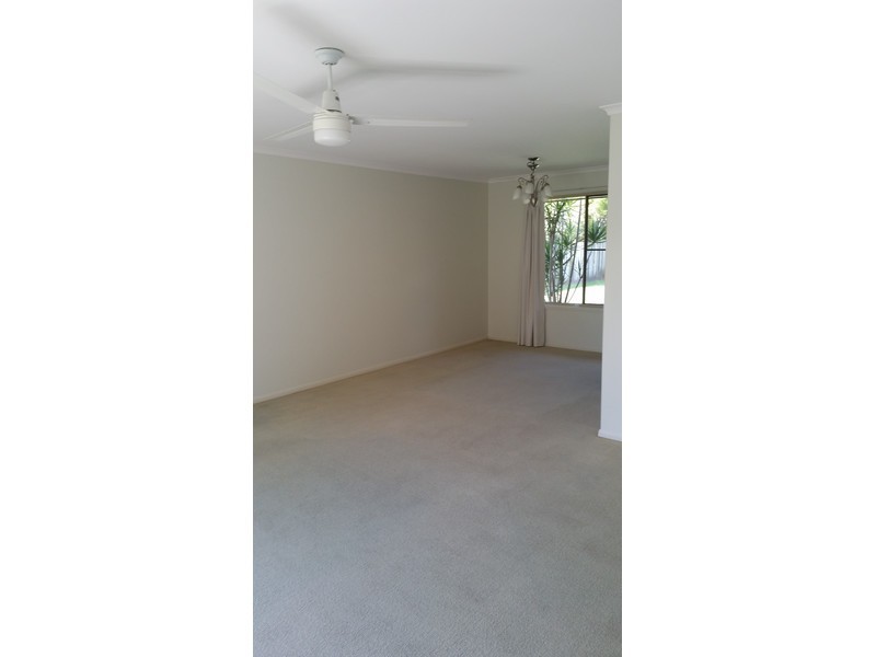 5 Middlespring Court, Sippy Downs QLD 4556