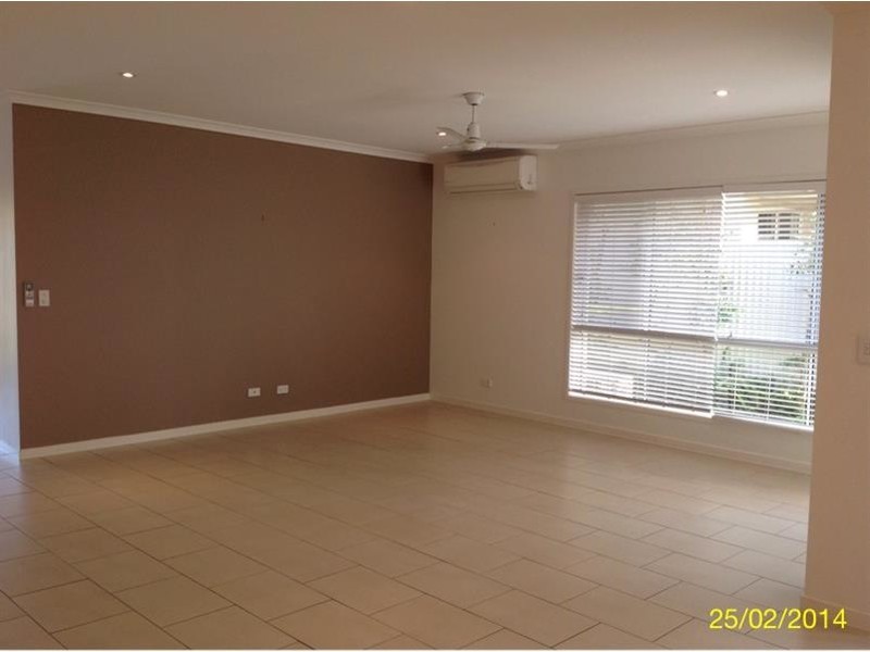 28 Riveroak Way, Sippy Downs QLD 4556