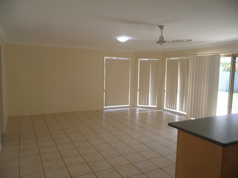 4 Oakdale Drive, Sippy Downs QLD 4556