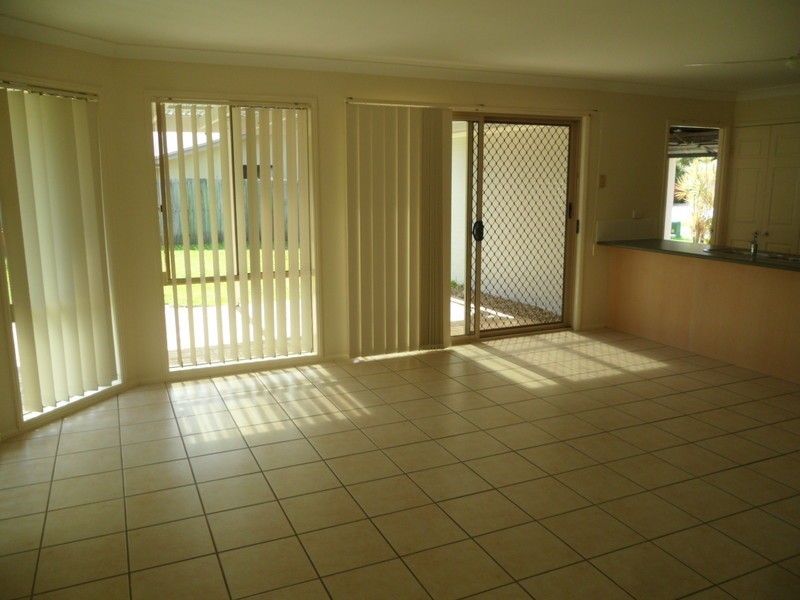 4 Oakdale Drive, Sippy Downs QLD 4556