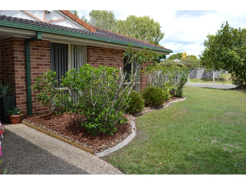 2 Sorbonne Close, Sippy Downs QLD 4556