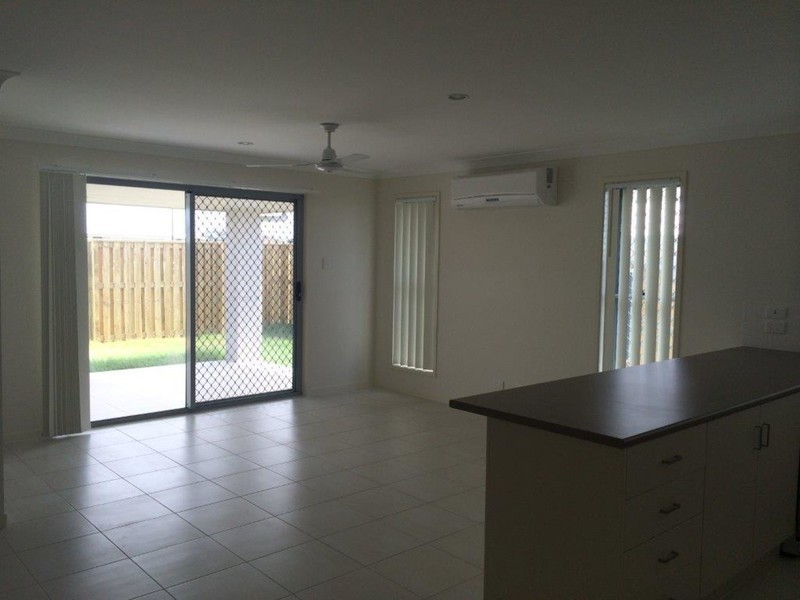 174 Whitehaven Drive, Blacks Beach QLD 4740