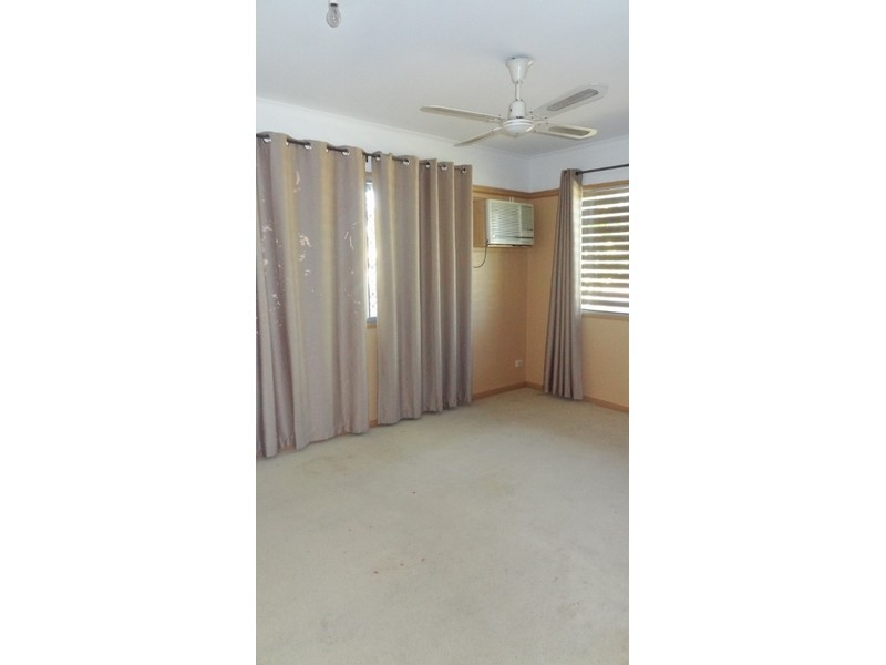 27 Old Shoal Point Road, Bucasia QLD 4750