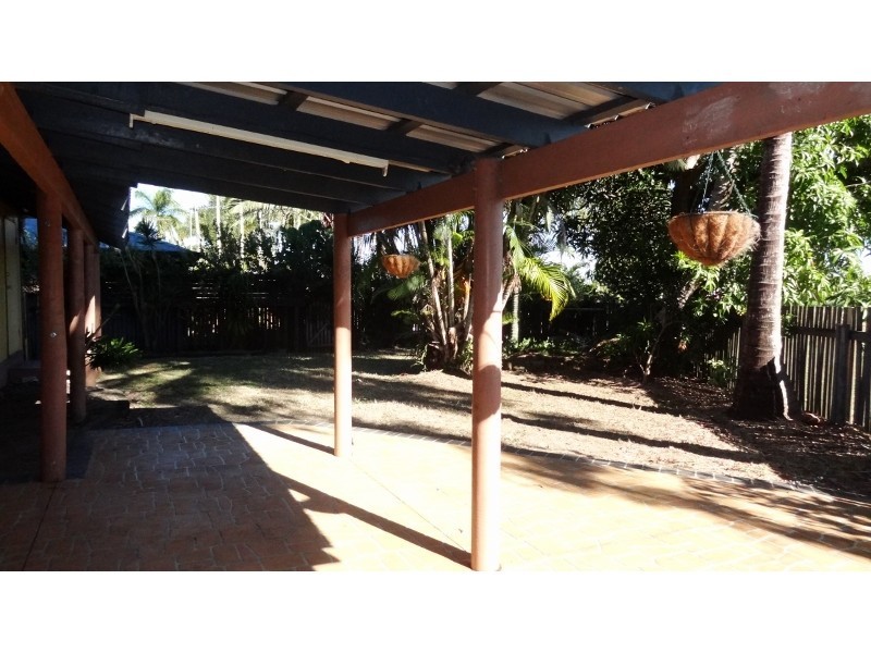 27 Old Shoal Point Road, Bucasia QLD 4750