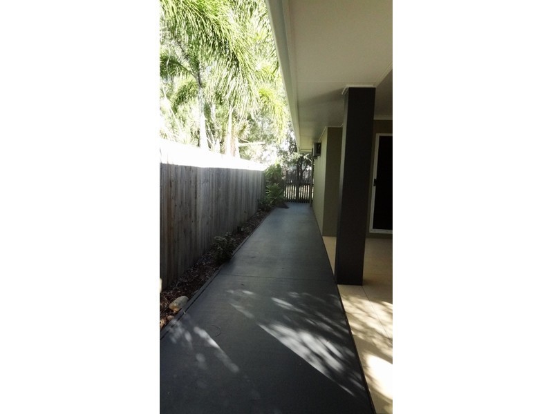 136 Waverley Street, Bucasia QLD 4750