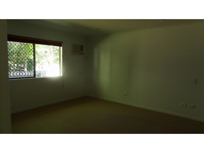 136 Waverley Street, Bucasia QLD 4750