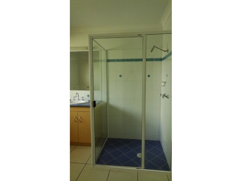 136 Waverley Street, Bucasia QLD 4750