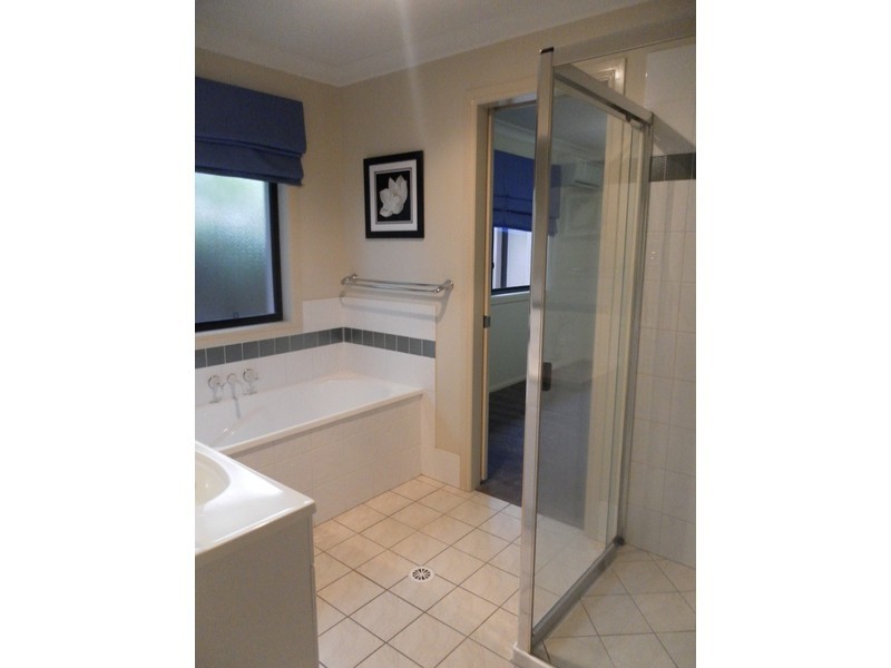 1 Crawford Street, Sippy Downs QLD 4556