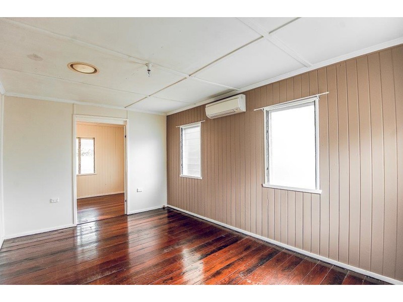 28 Waverley Street, Bucasia QLD 4750