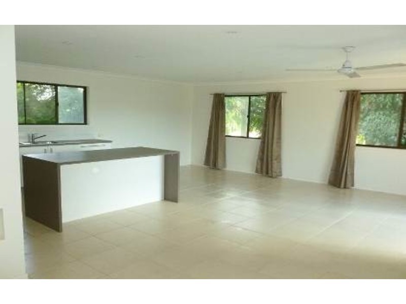 10 Dana Court, Palmwoods QLD 4555