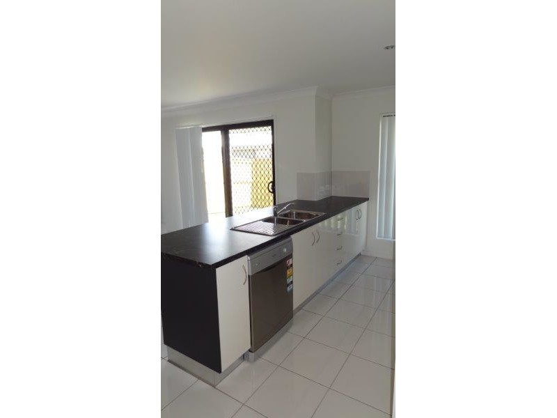 14 Esperance Avenue, Blacks Beach QLD 4740