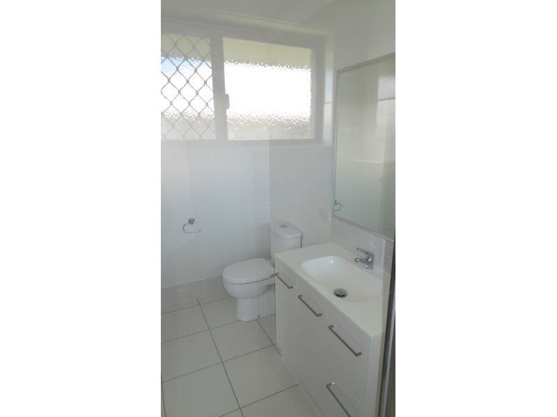 14 Esperance Avenue, Blacks Beach QLD 4740