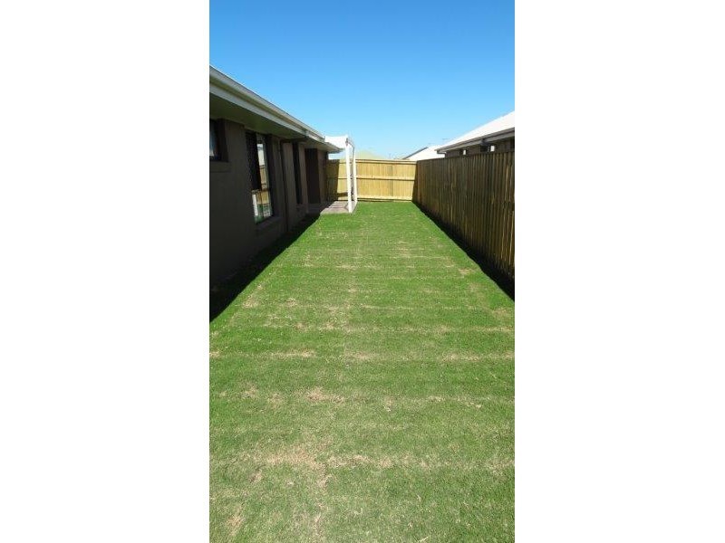14 Esperance Avenue, Blacks Beach QLD 4740