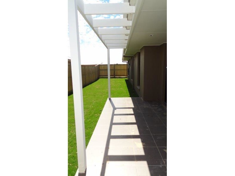14 Esperance Avenue, Blacks Beach QLD 4740
