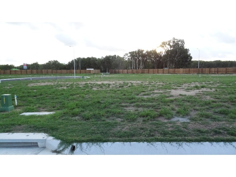 8 Jennifer Court, Mackay QLD 4740