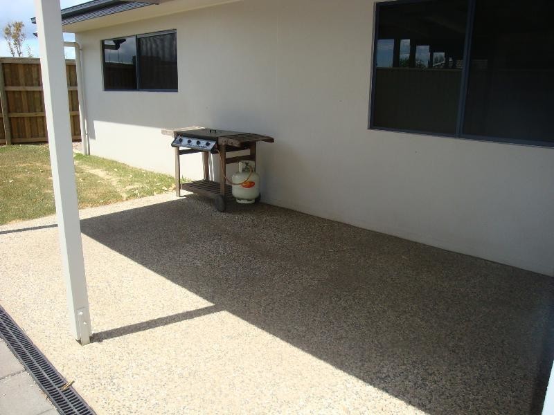 15 Bainbridge Circuit, Sippy Downs QLD 4556