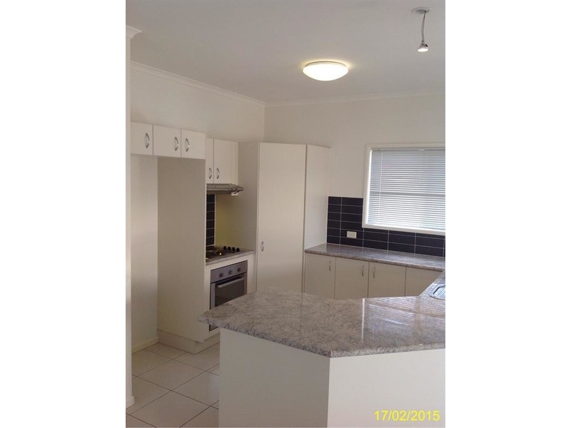 10 Griffin Crescent, Caloundra West QLD 4551