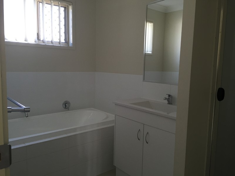 68 Scarborough Circuit, Blacks Beach QLD 4740