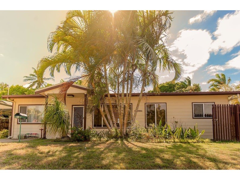 56 Edmonds Street, Bucasia QLD 4750