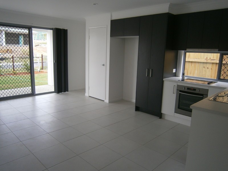 4b Stanwich Place, Peregian Springs QLD 4573