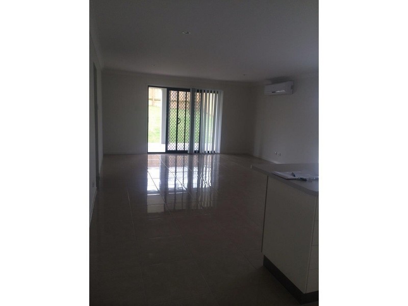 29 Eales Road, Rural View QLD 4740