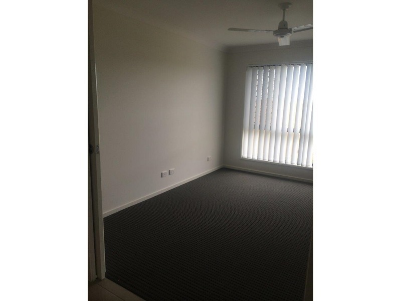 29 Eales Road, Rural View QLD 4740