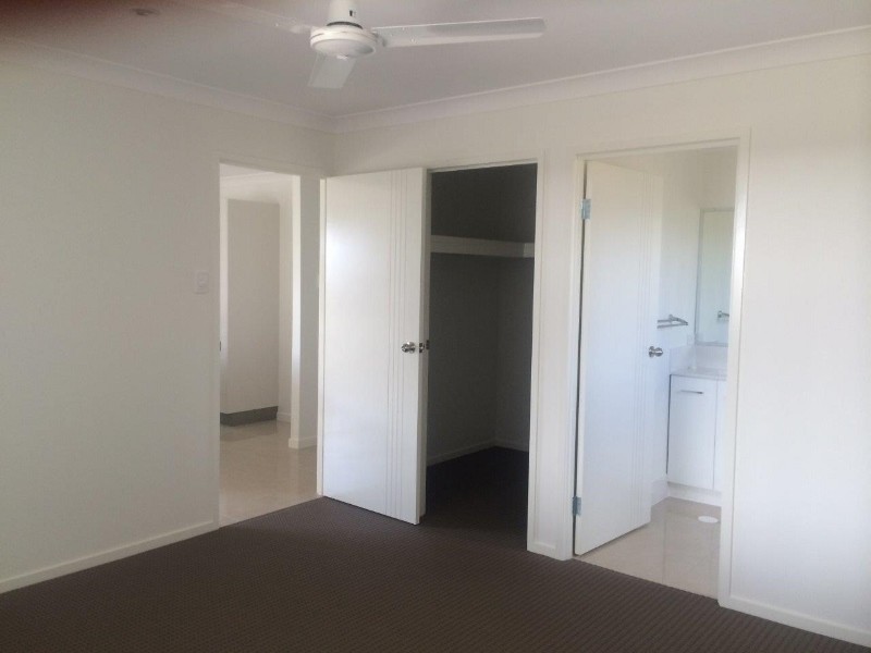 176 Whitehaven Drive, Blacks Beach QLD 4740