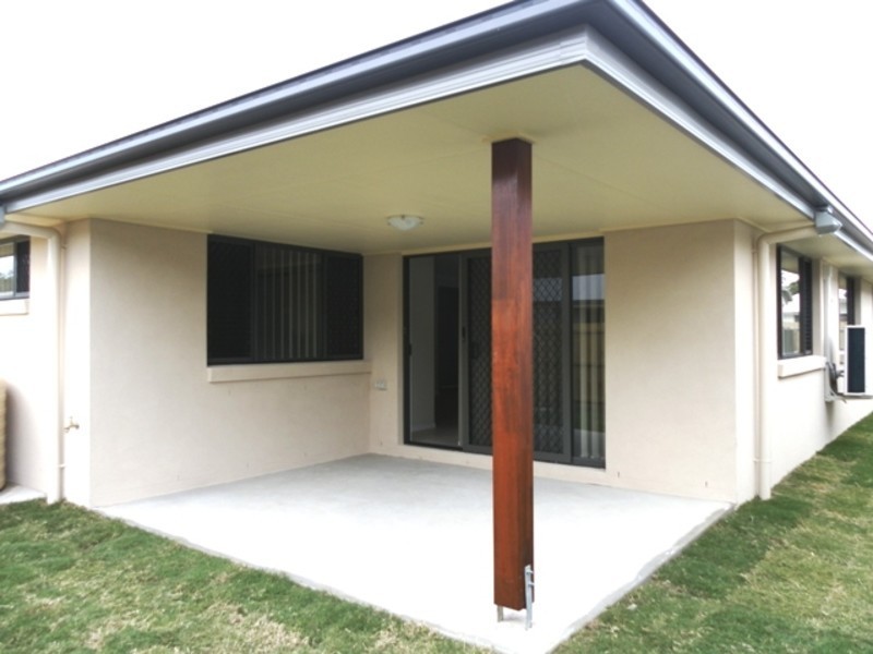 4 Silvereye Street, Sippy Downs QLD 4556