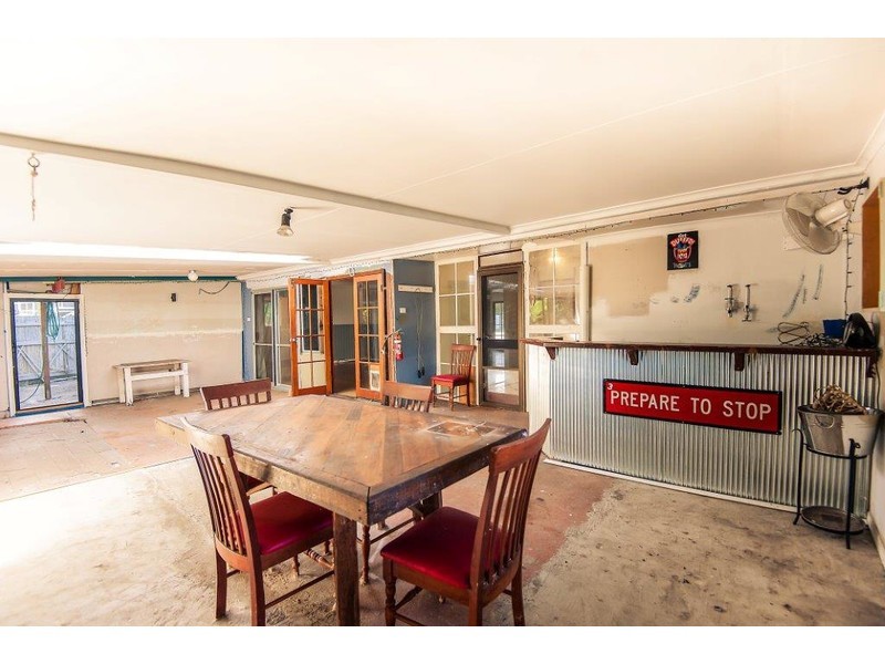 5 Downie Avenue, Bucasia QLD 4750