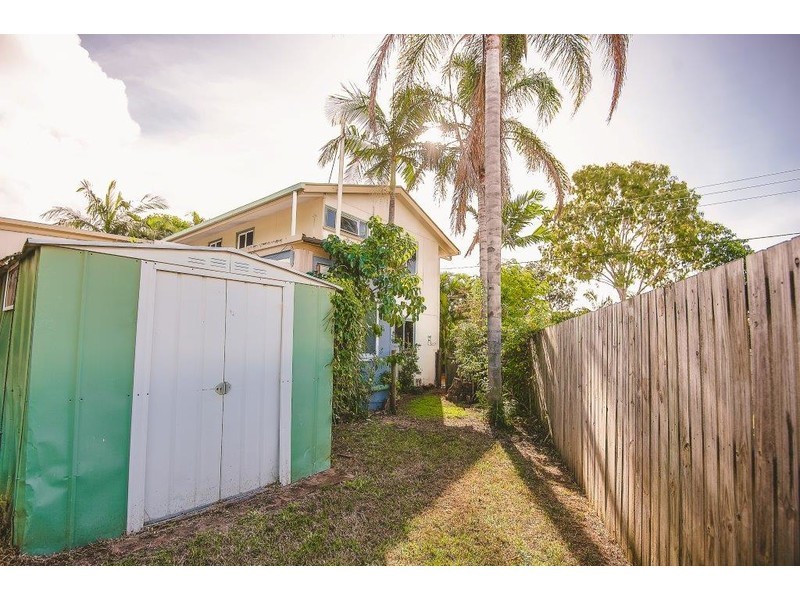 5 Downie Avenue, Bucasia QLD 4750