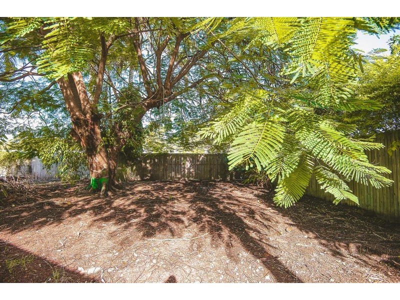 5 Downie Avenue, Bucasia QLD 4750