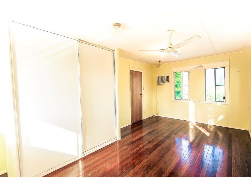 5 Downie Avenue, Bucasia QLD 4750