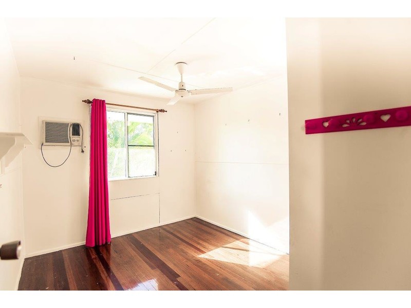 5 Downie Avenue, Bucasia QLD 4750