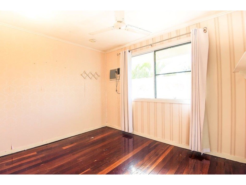 5 Downie Avenue, Bucasia QLD 4750