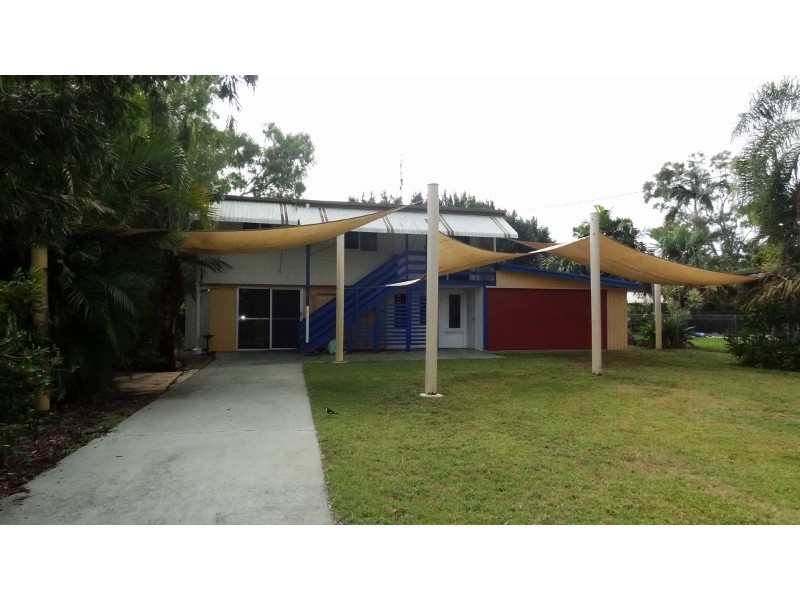 84 Waverley Street, Bucasia QLD 4750