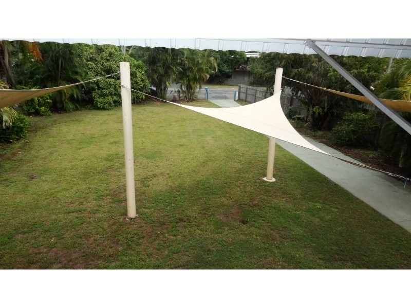 84 Waverley Street, Bucasia QLD 4750