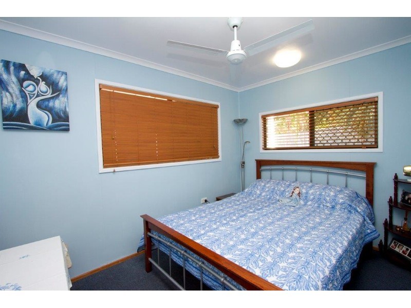 37 Edmonds Street, Bucasia QLD 4750