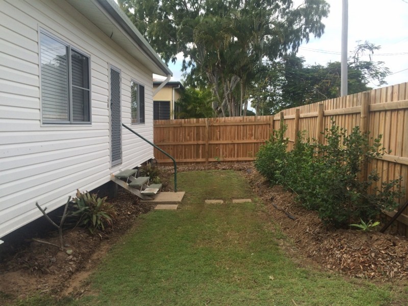 40 Waverley Street, Bucasia QLD 4750